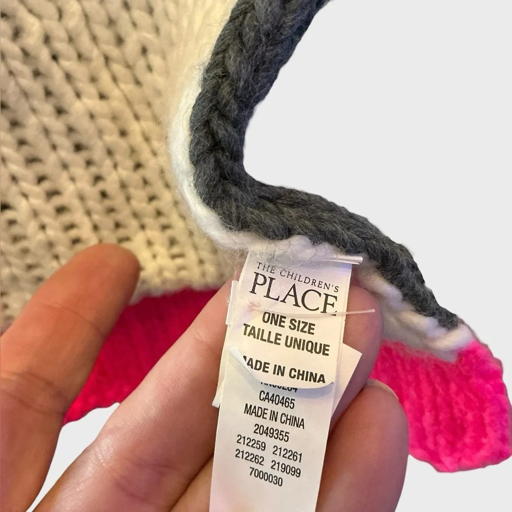 The Children’s Place #LOVE Gray Pink Knit Scarf Girls One Size